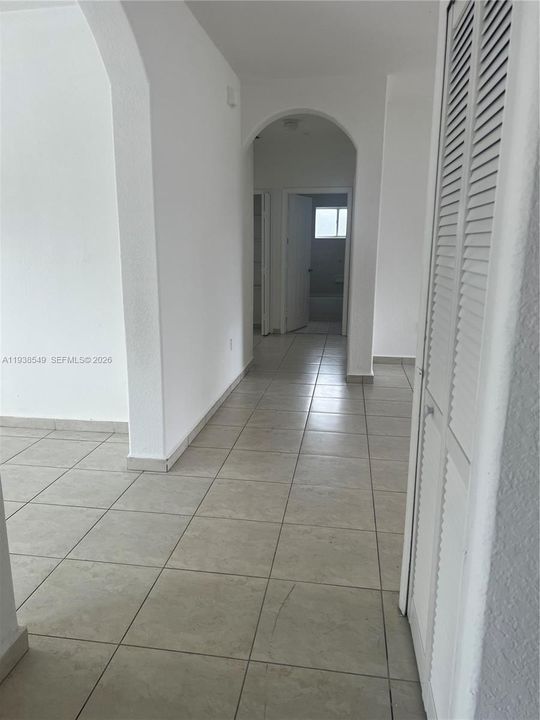 В аренду: $3,200 (3 спален, 2 ванн, 1740 Квадратных фут)