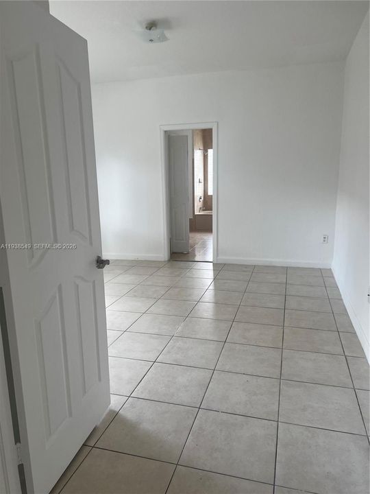 В аренду: $3,200 (3 спален, 2 ванн, 1740 Квадратных фут)