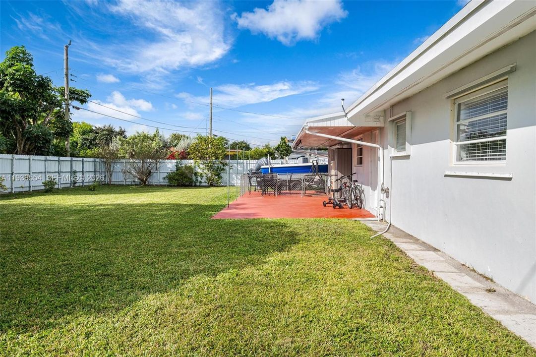 For Sale: $639,900 (4 beds, 2 baths, 1620 Square Feet)