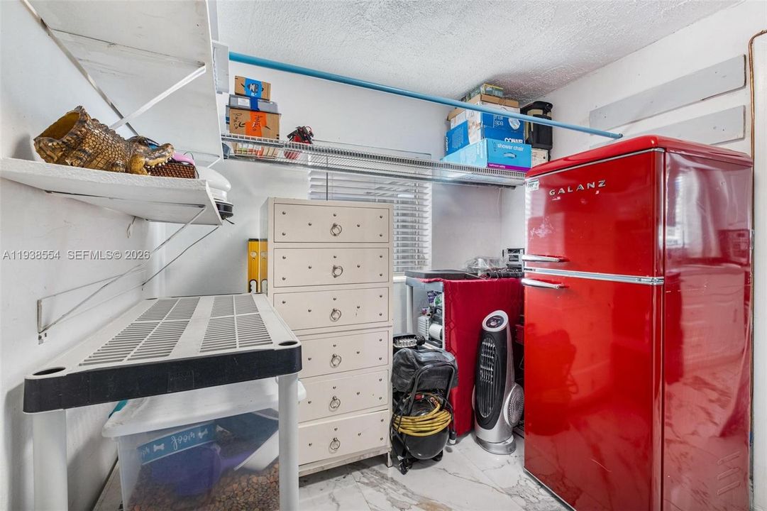 For Sale: $639,900 (4 beds, 2 baths, 1620 Square Feet)