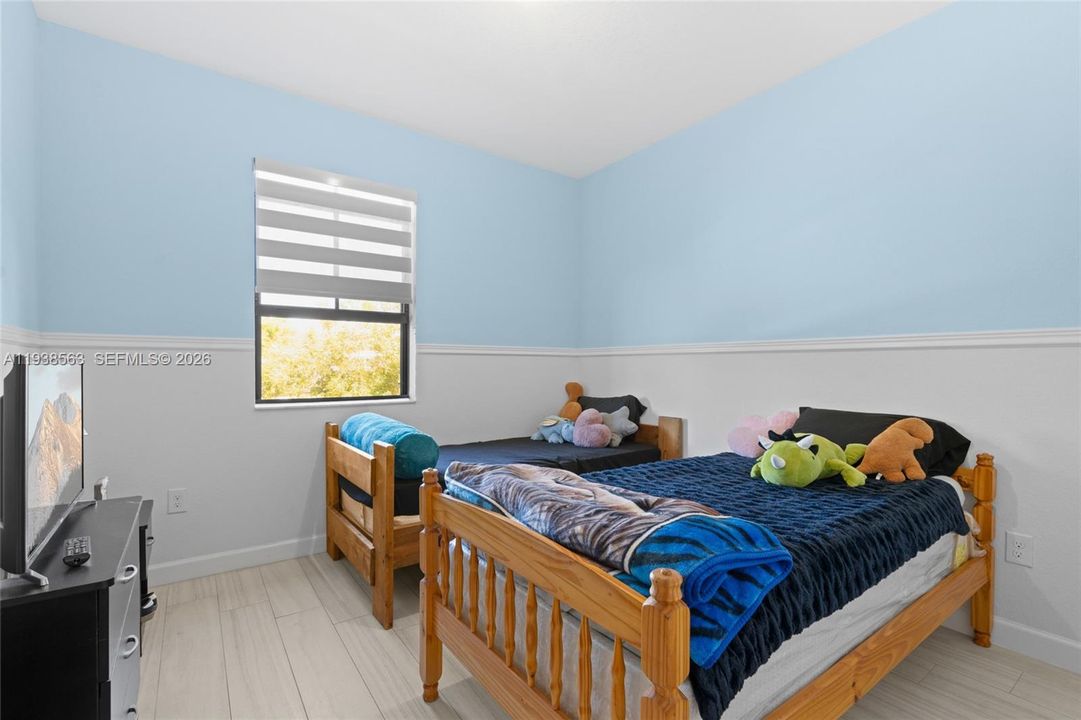 На продажу: $489,000 (3 спален, 2 ванн, 2115 Квадратных фут)