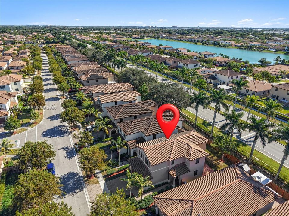 На продажу: $489,000 (3 спален, 2 ванн, 2115 Квадратных фут)