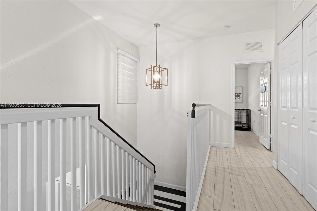 На продажу: $489,000 (3 спален, 2 ванн, 2115 Квадратных фут)