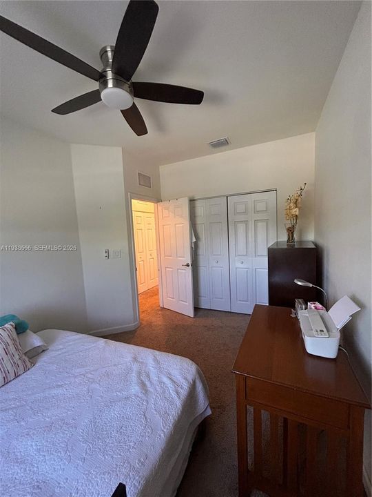 En Renta: $2,600 (3 camas, 2 baños, 1829 Pies cuadrados)