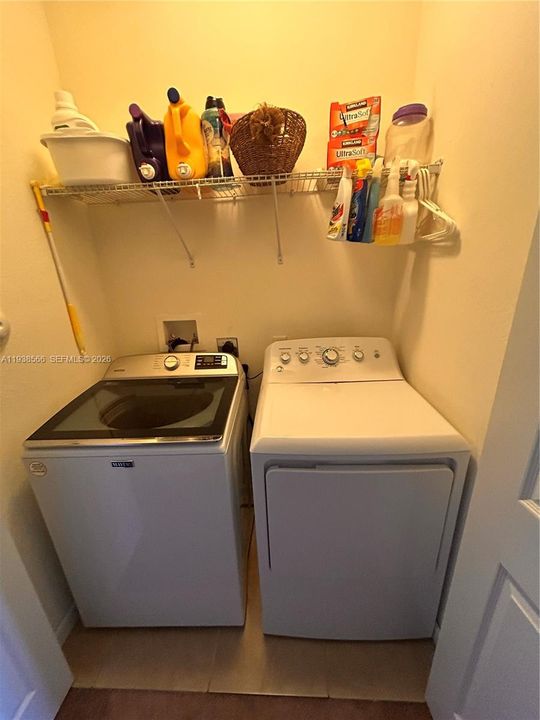 En Renta: $2,600 (3 camas, 2 baños, 1829 Pies cuadrados)