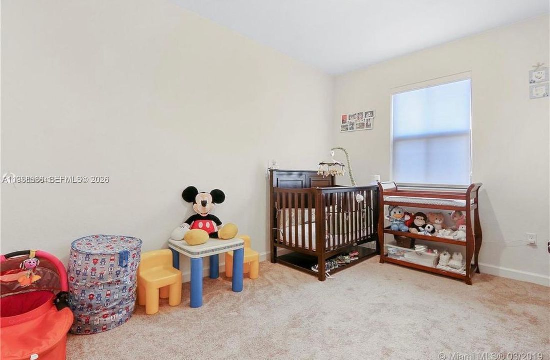 En Renta: $2,600 (3 camas, 2 baños, 1829 Pies cuadrados)