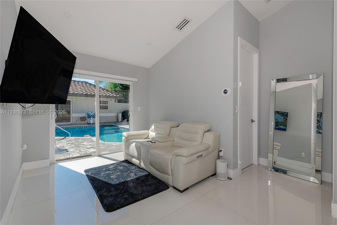 待售: $1,359,995 (4 贝兹, 3 浴室, 3048 平方英尺)