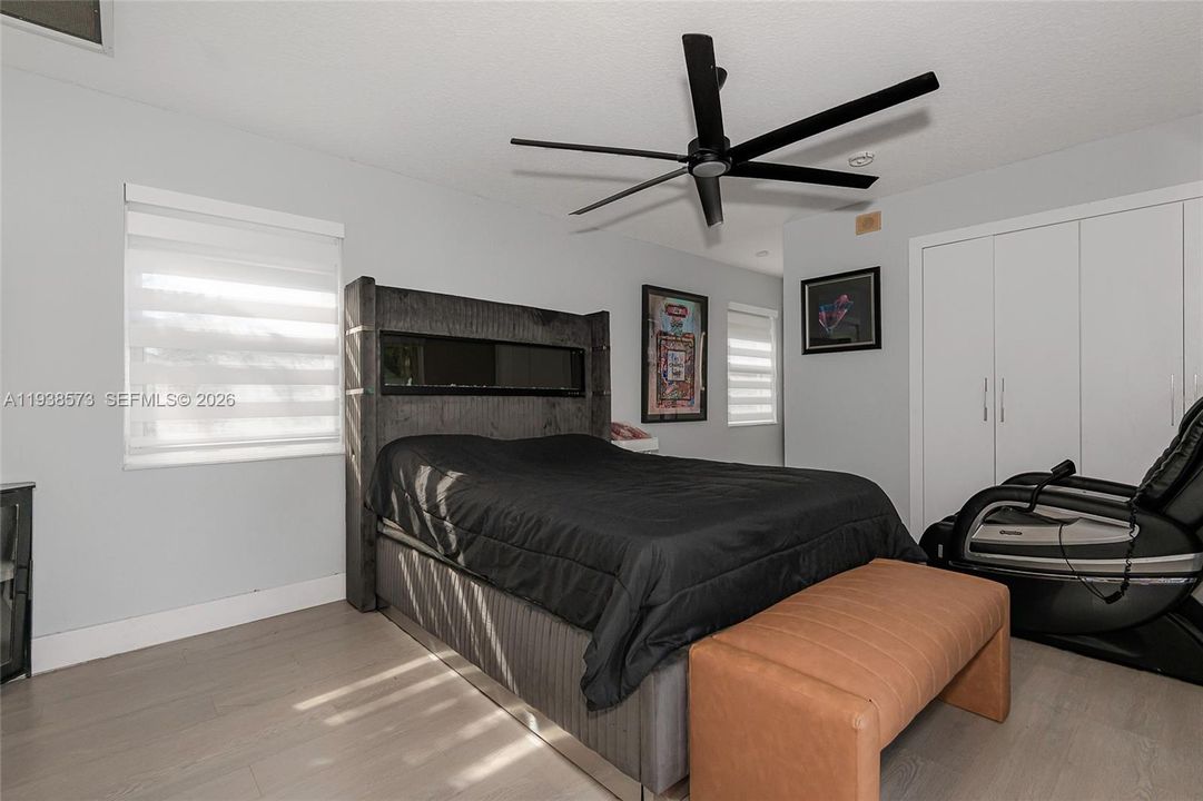 待售: $1,359,995 (4 贝兹, 3 浴室, 3048 平方英尺)