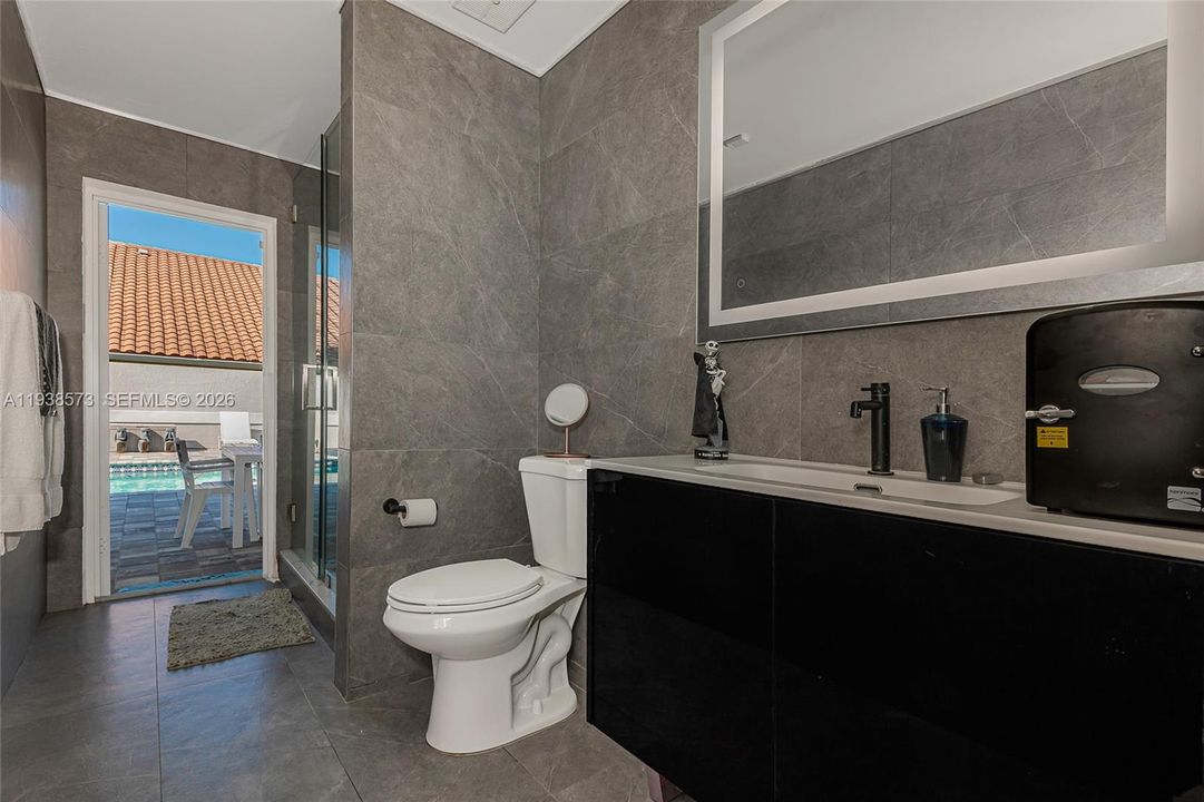 待售: $1,359,995 (4 贝兹, 3 浴室, 3048 平方英尺)