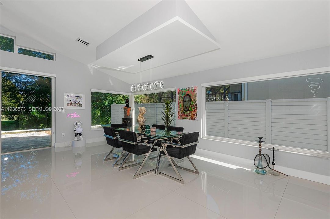 待售: $1,359,995 (4 贝兹, 3 浴室, 3048 平方英尺)