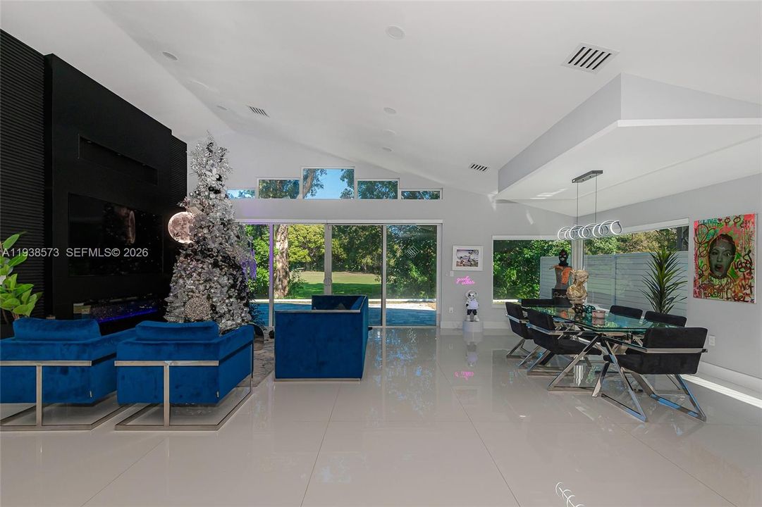 待售: $1,359,995 (4 贝兹, 3 浴室, 3048 平方英尺)