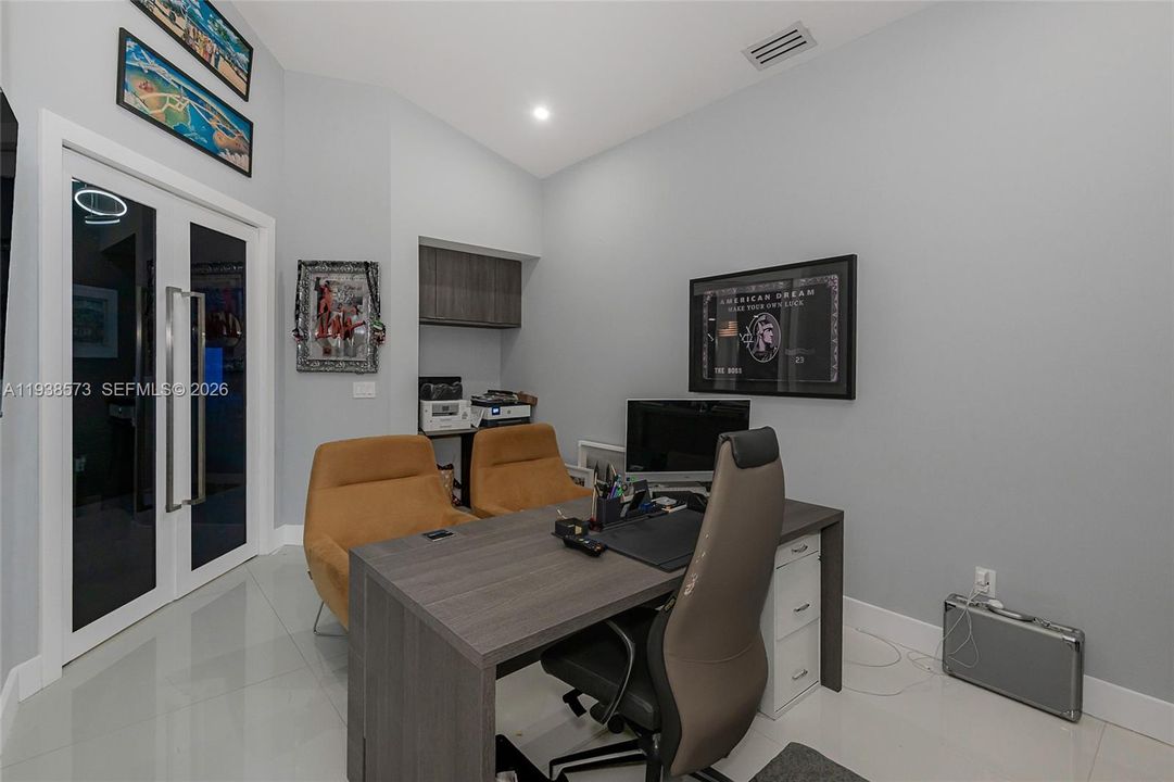 待售: $1,359,995 (4 贝兹, 3 浴室, 3048 平方英尺)