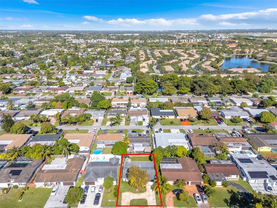 For Sale: $535,000 (3 beds, 2 baths, 1682 Square Feet)