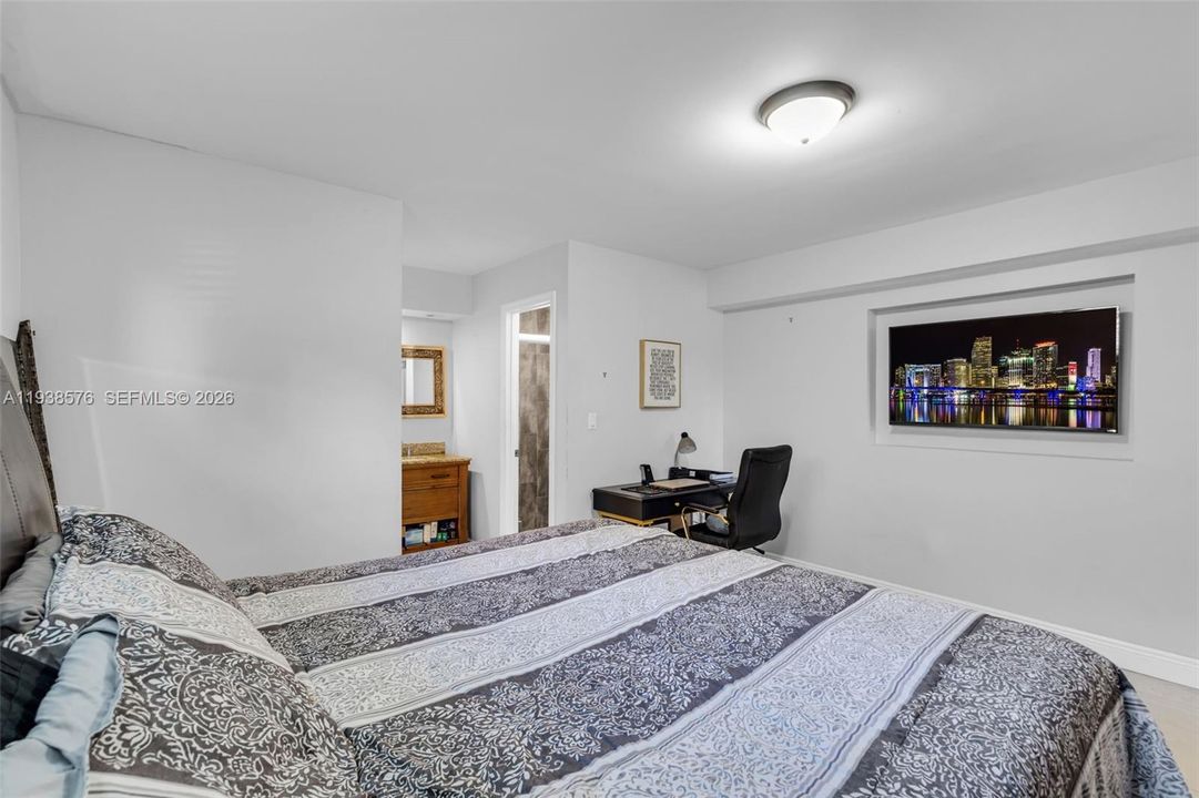 For Sale: $535,000 (3 beds, 2 baths, 1682 Square Feet)