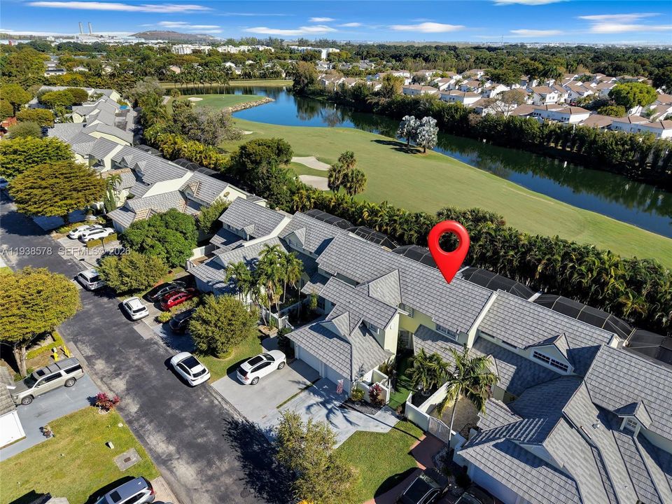 En Venta: $775,000 (3 camas, 3 baños, 2014 Pies cuadrados)