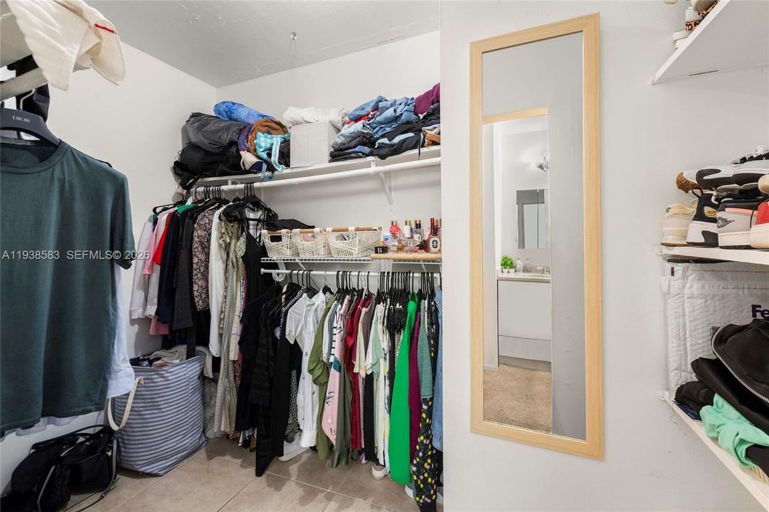 En Venta: $209,900 (1 camas, 1 baños, 723 Pies cuadrados)