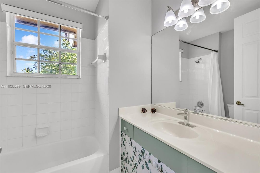 В аренду: $5,500 (4 спален, 3 ванн, 3287 Квадратных фут)