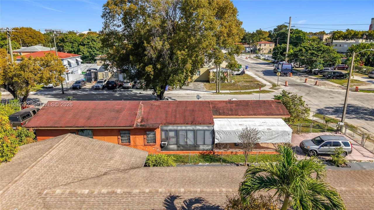 На продажу: $850,000 (0 спален, 0 ванн, 1410 Квадратных фут)