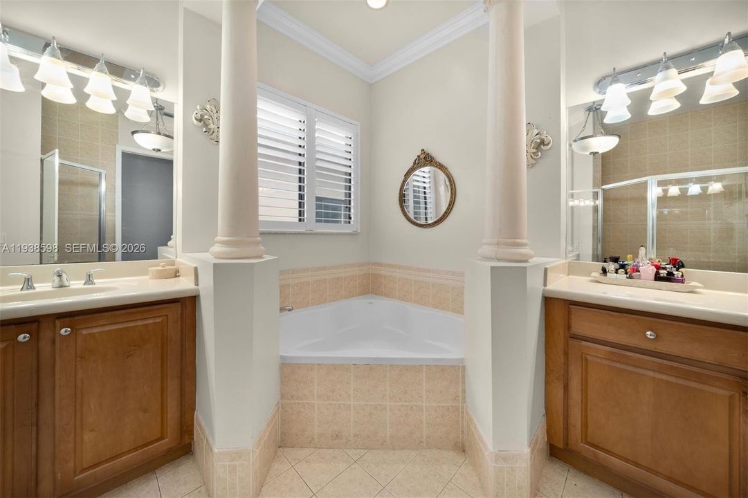 For Sale: $765,000 (4 beds, 2 baths, 2496 Square Feet)