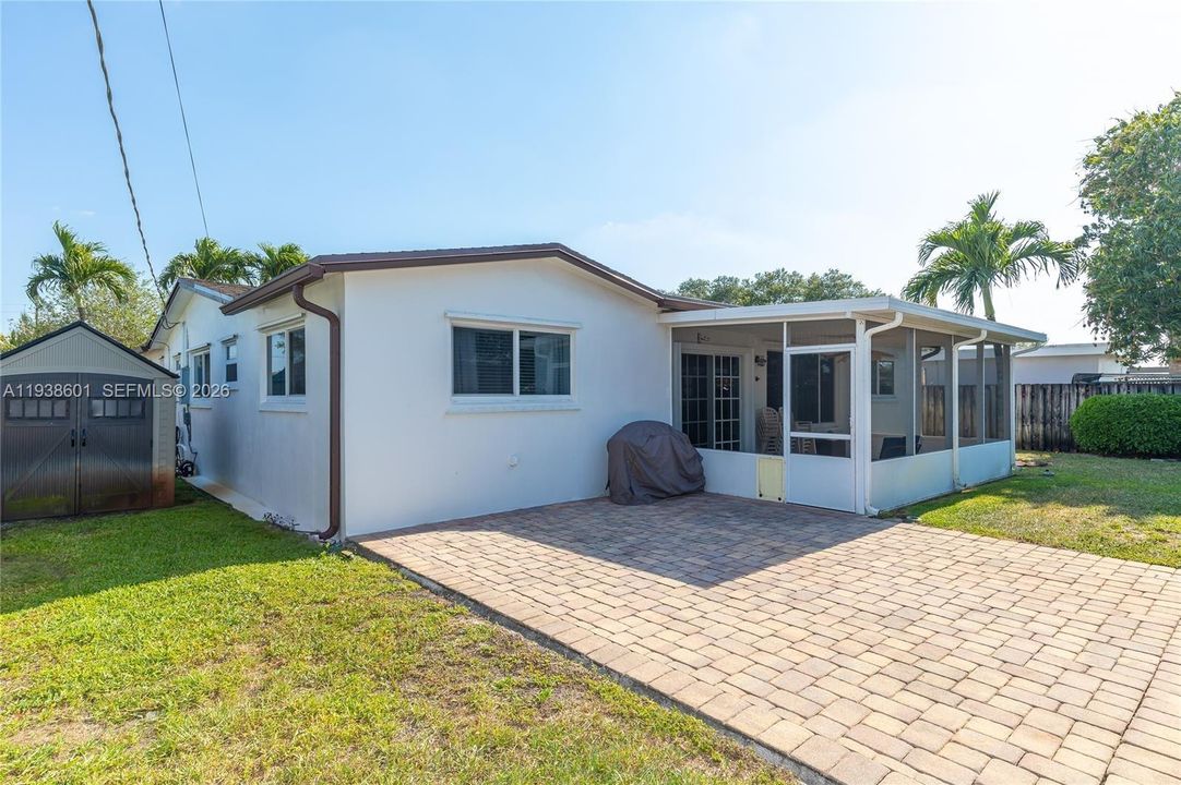 出租: $3,800 (4 贝兹, 2 浴室, 1814 平方英尺)