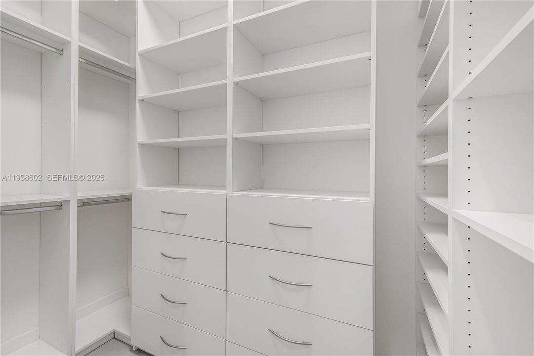 待售: $2,190,000 (4 贝兹, 3 浴室, 1762 平方英尺)