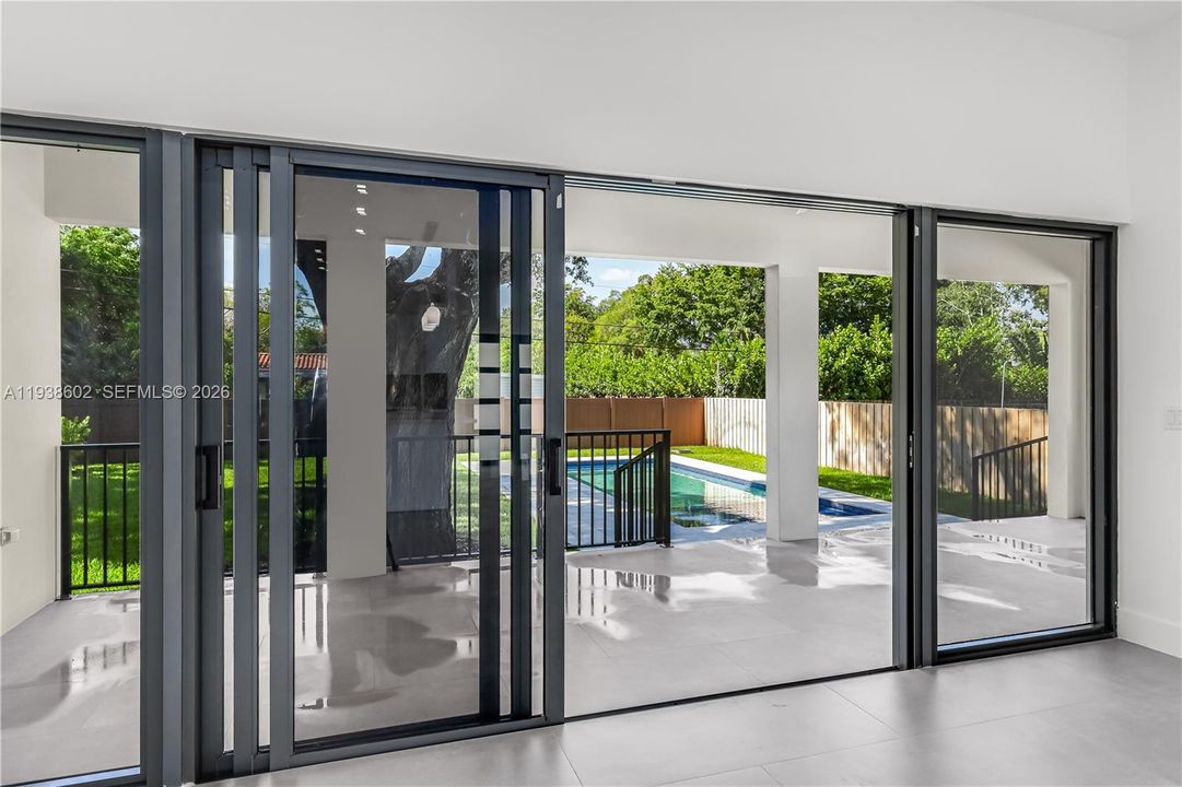 待售: $2,190,000 (4 贝兹, 3 浴室, 1762 平方英尺)