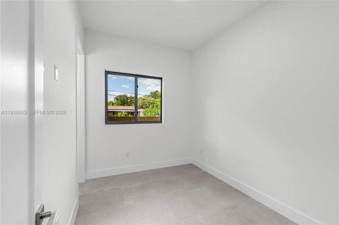 待售: $2,190,000 (4 贝兹, 3 浴室, 1762 平方英尺)