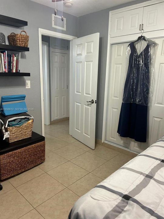 For Sale: $640,000 (4 beds, 2 baths, 1104 Square Feet)