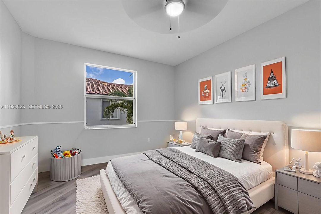 En Venta: $835,000 (4 camas, 3 baños, 2481 Pies cuadrados)