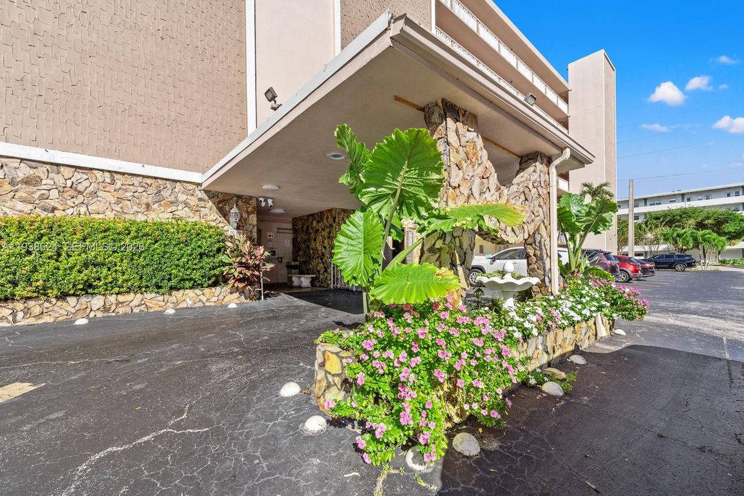 На продажу: $140,000 (1 спален, 1 ванн, 730 Квадратных фут)