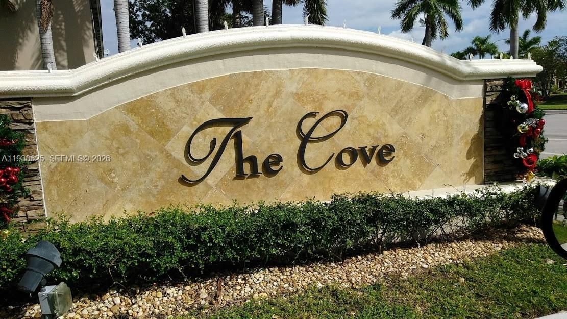 En Renta: $3,000 (4 camas, 2 baños, 1720 Pies cuadrados)