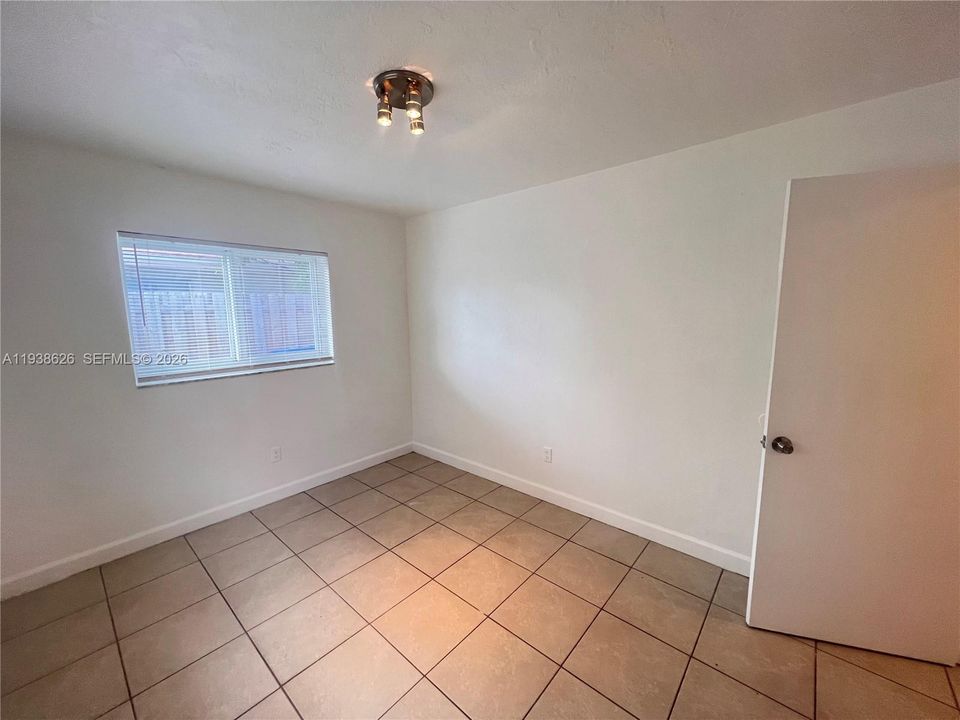 En Renta: $1,950 (3 camas, 0 baños, 8685 Pies cuadrados)