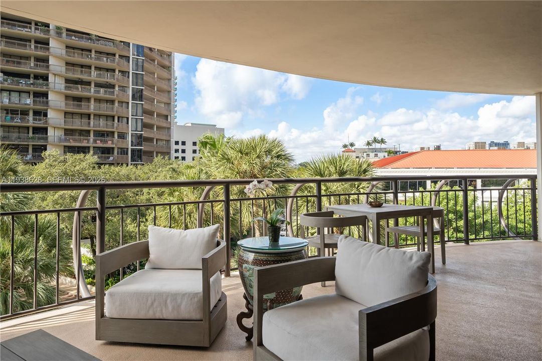 En Venta: $1,495,000 (2 camas, 2 baños, 1375 Pies cuadrados)