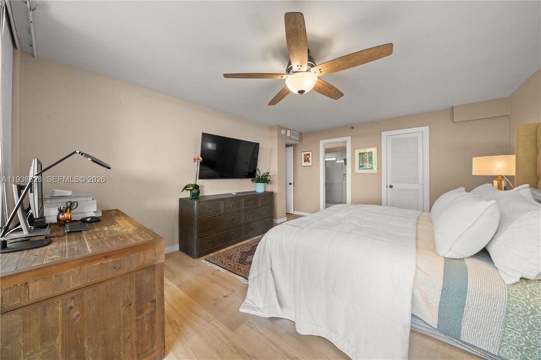 En Venta: $1,495,000 (2 camas, 2 baños, 1375 Pies cuadrados)