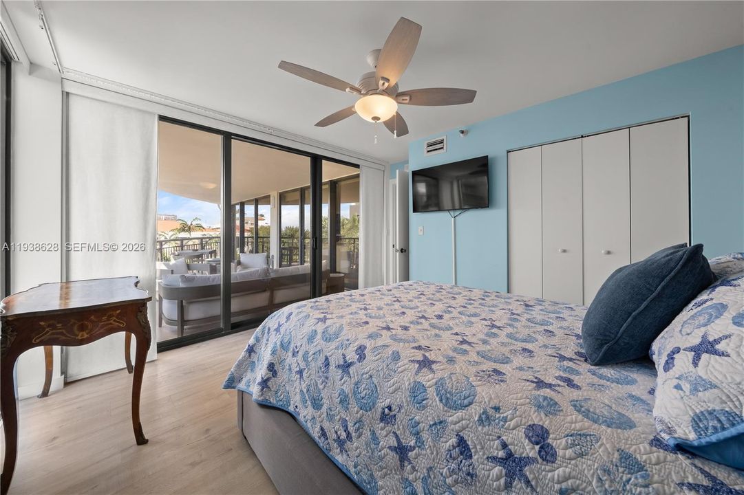 En Venta: $1,495,000 (2 camas, 2 baños, 1375 Pies cuadrados)