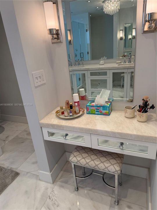 For Sale: $2,200,000 (3 beds, 3 baths, 2224 Square Feet)