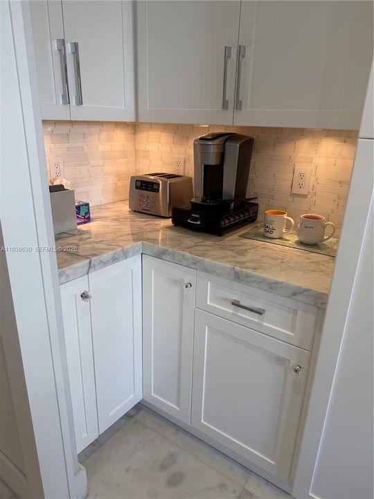 For Sale: $2,200,000 (3 beds, 3 baths, 2224 Square Feet)