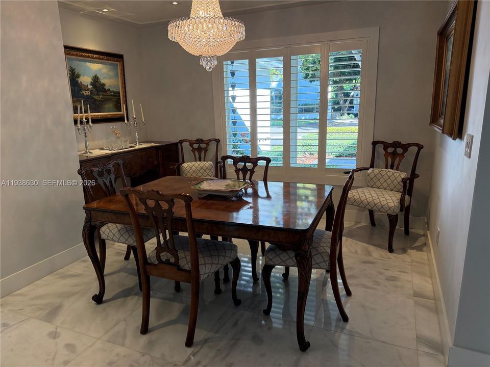 For Sale: $2,200,000 (3 beds, 3 baths, 2224 Square Feet)