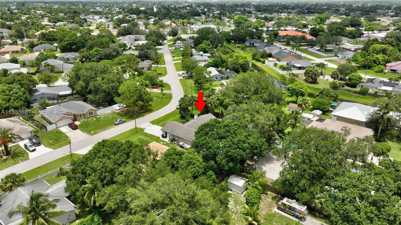 待售: $400,000 (4 贝兹, 3 浴室, 2218 平方英尺)