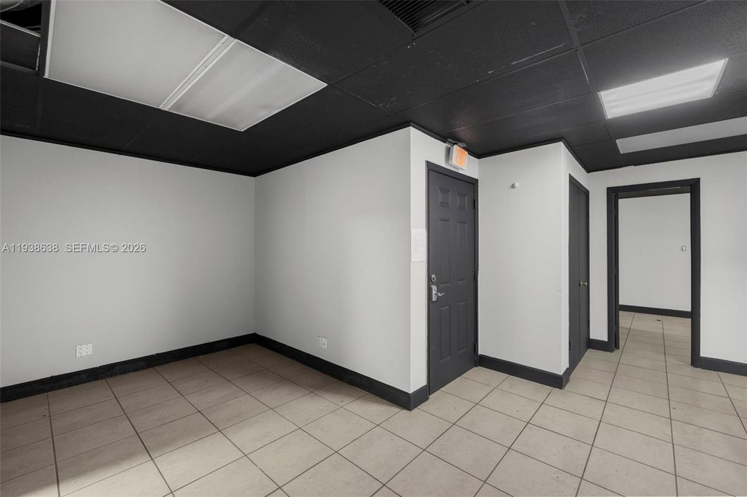 На продажу: $3,800,000 (0 спален, 0 ванн, 0 Квадратных фут)