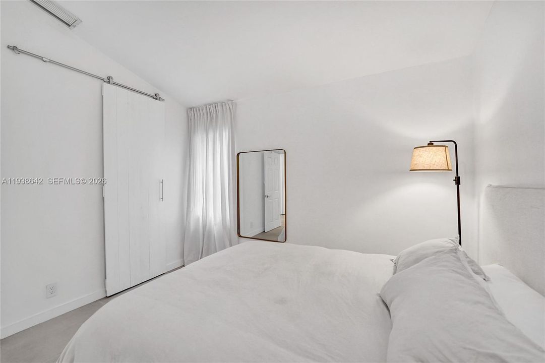 En Renta: $4,400 (4 camas, 2 baños, 1505 Pies cuadrados)