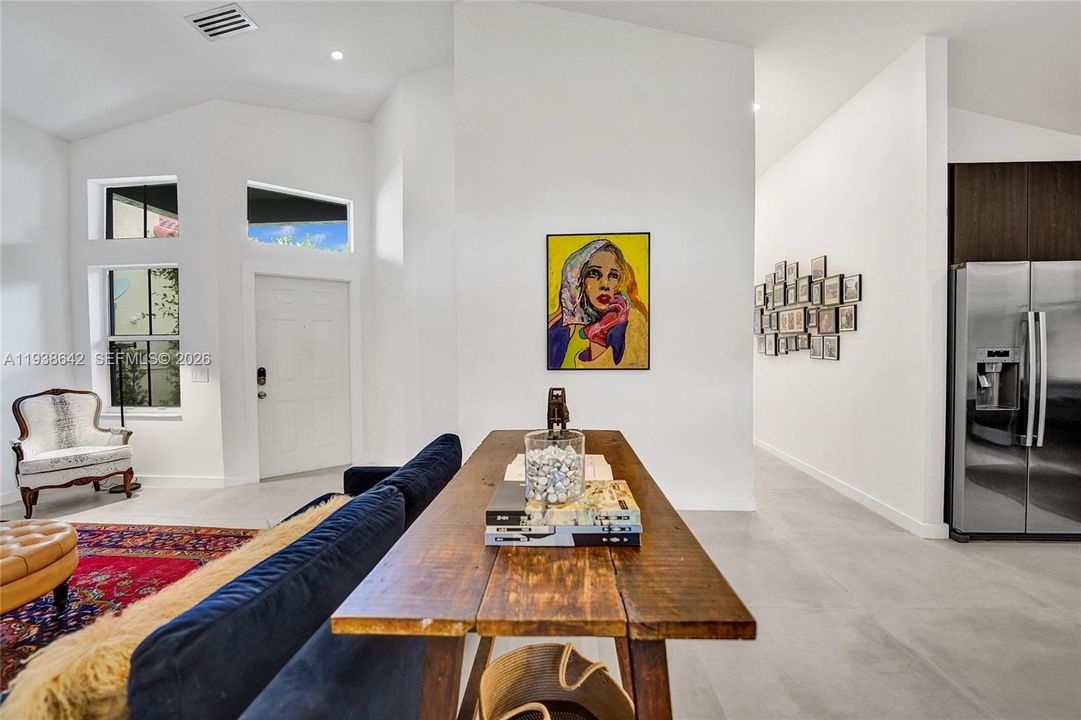 En Renta: $4,400 (4 camas, 2 baños, 1505 Pies cuadrados)