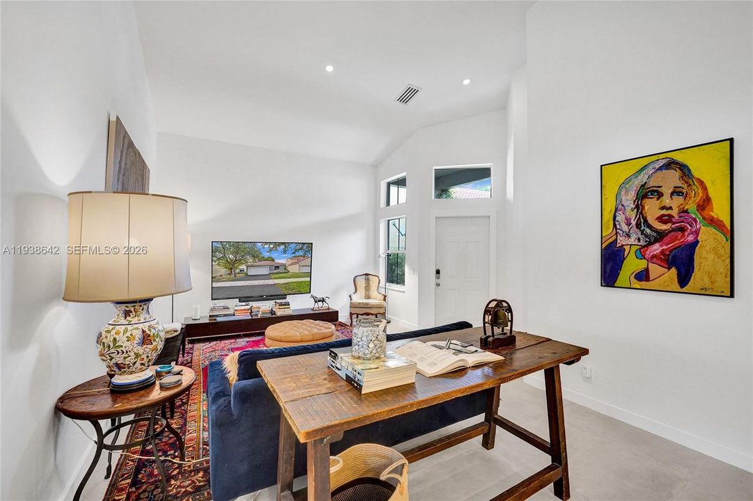 En Renta: $4,400 (4 camas, 2 baños, 1505 Pies cuadrados)