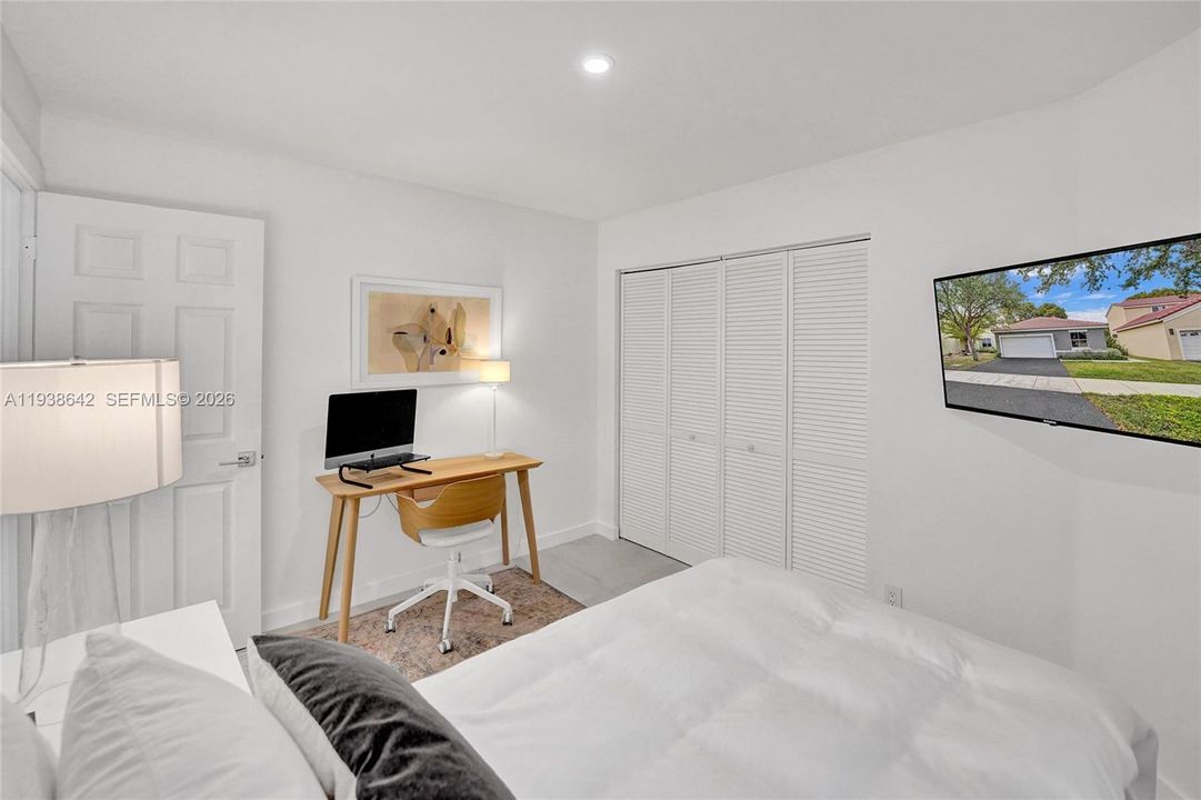 En Renta: $4,400 (4 camas, 2 baños, 1505 Pies cuadrados)