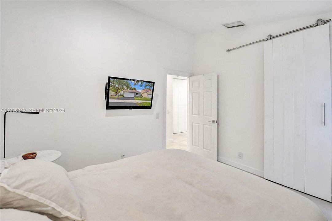 En Renta: $4,400 (4 camas, 2 baños, 1505 Pies cuadrados)