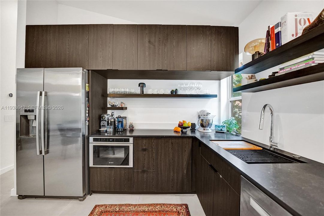 En Renta: $4,400 (4 camas, 2 baños, 1505 Pies cuadrados)