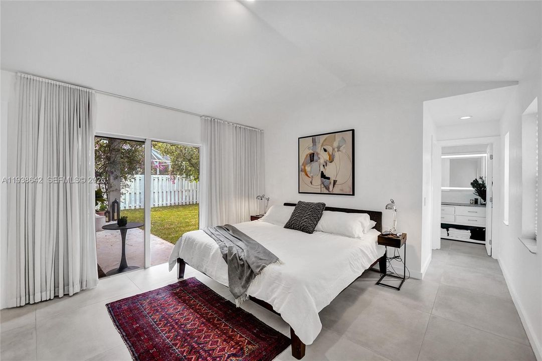 En Renta: $4,400 (4 camas, 2 baños, 1505 Pies cuadrados)