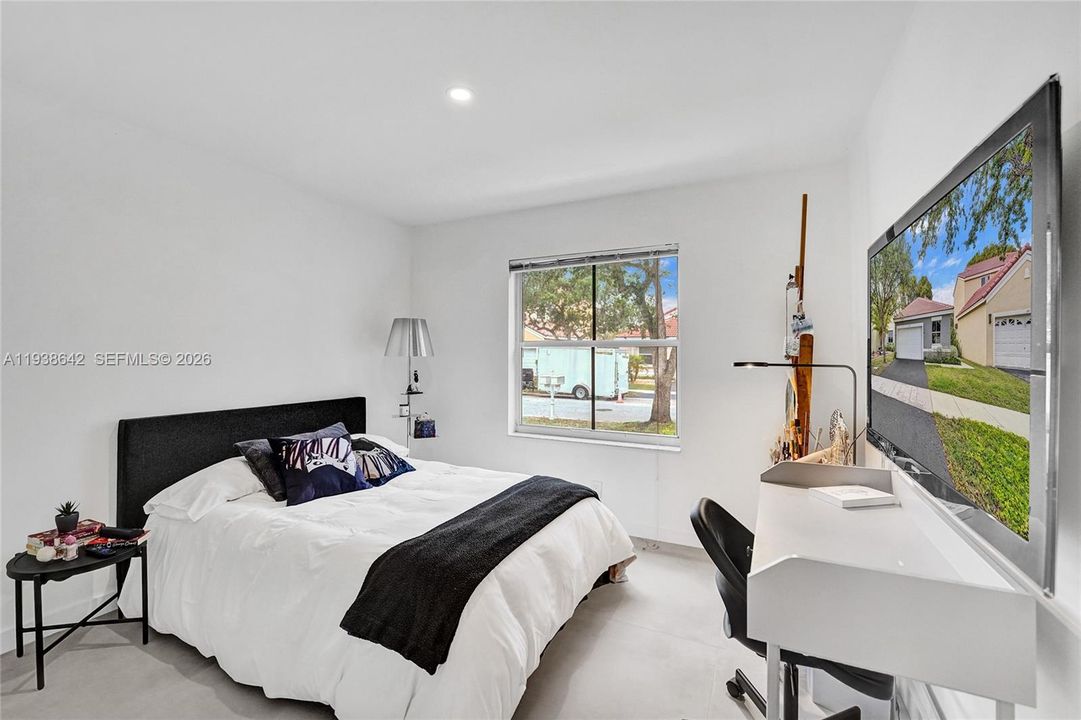 En Renta: $4,400 (4 camas, 2 baños, 1505 Pies cuadrados)