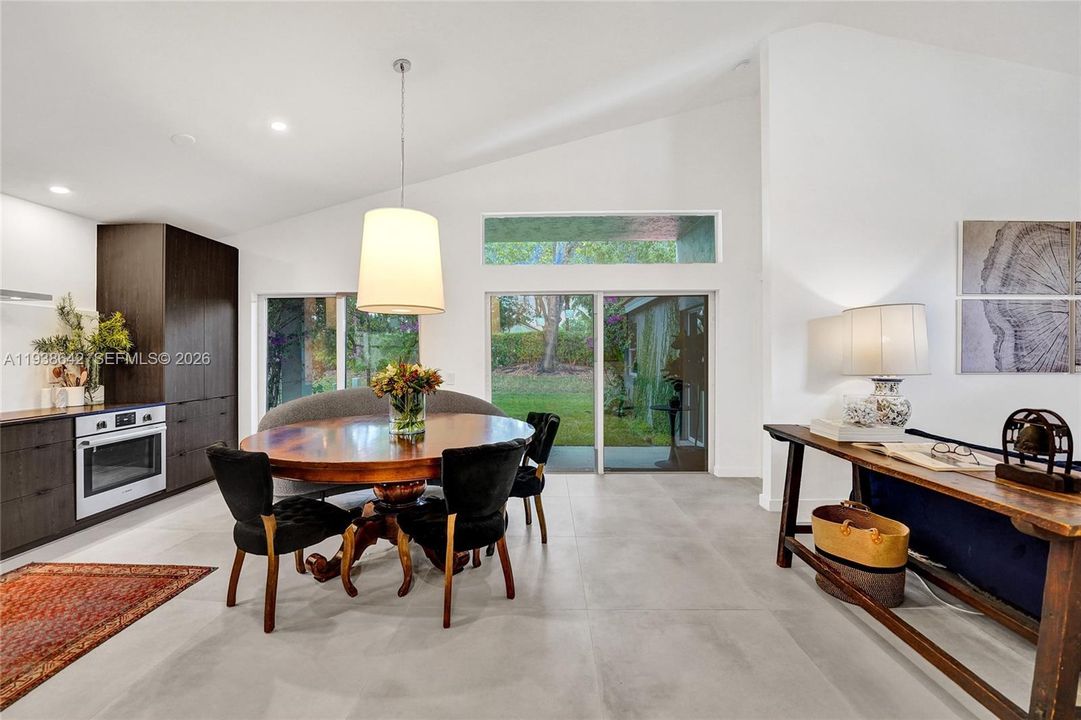 En Renta: $4,400 (4 camas, 2 baños, 1505 Pies cuadrados)