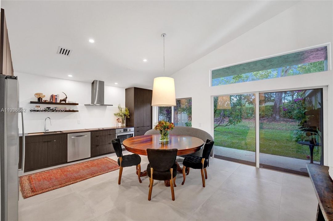 En Renta: $4,400 (4 camas, 2 baños, 1505 Pies cuadrados)